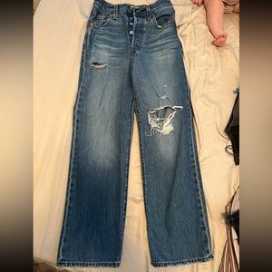 Wide leg Levi jeans